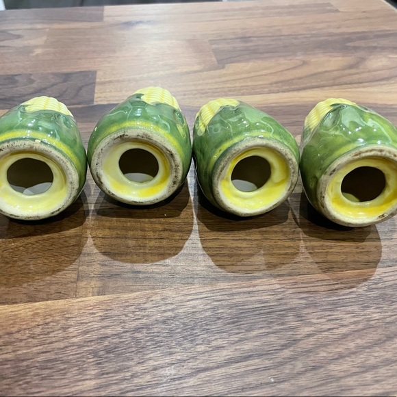 Vintage Corn on the cob salt and pepper shakers - Picture 3 of 3